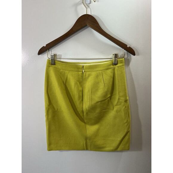 J. Crew Women’s Wool Skirt Size XS 00 Mustard Yellow Preppy Vibrant Mod Office - Picture 2 of 8